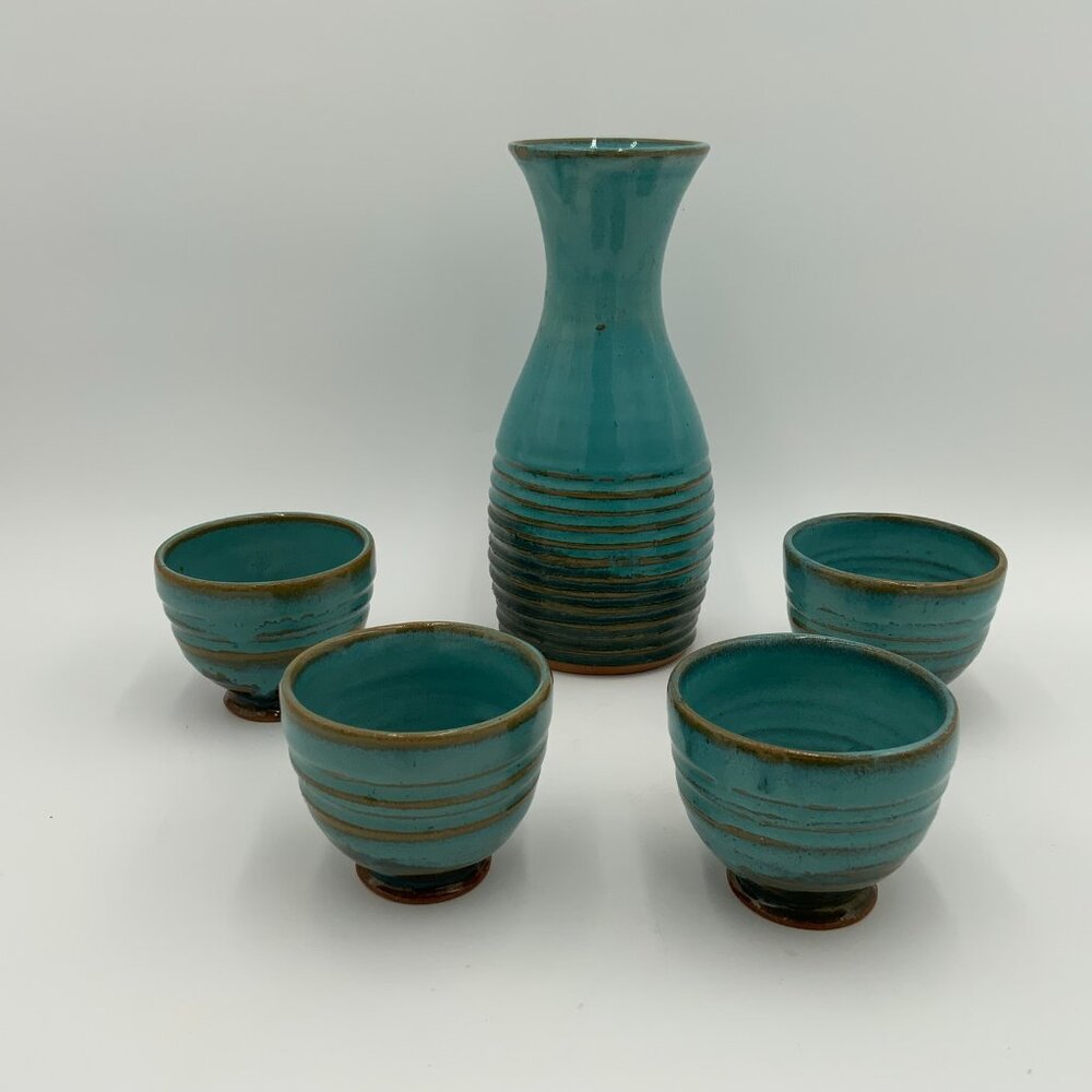 Studio Pottery Signed Hallman Sake Bottle and 4 Cups Hallman Woods Potter